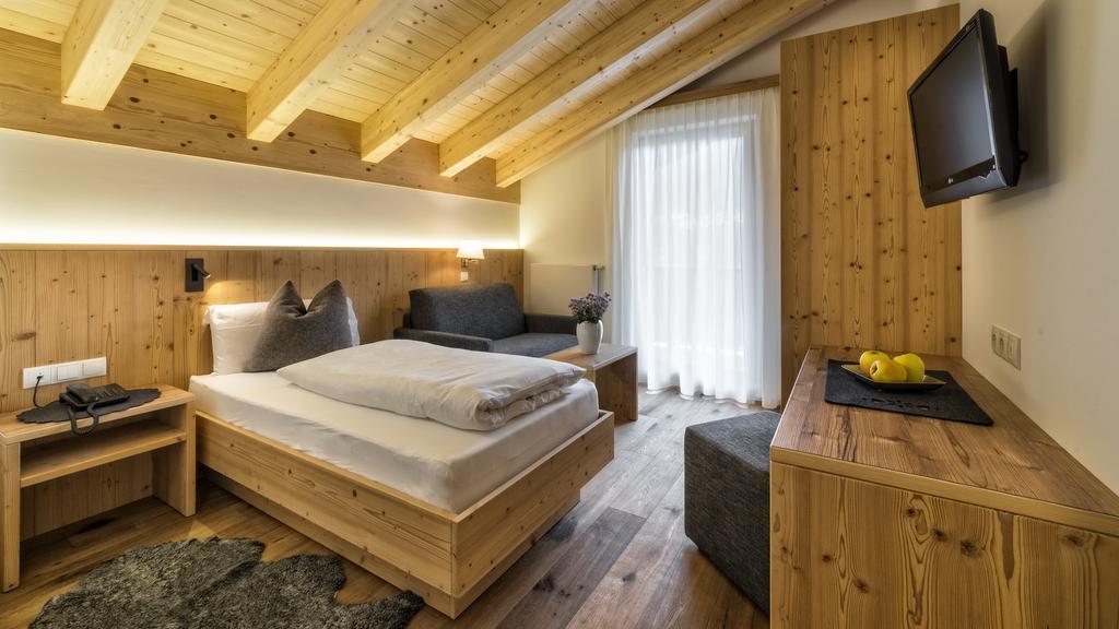Hotel Moritz Dobbiaco Eksteriør billede