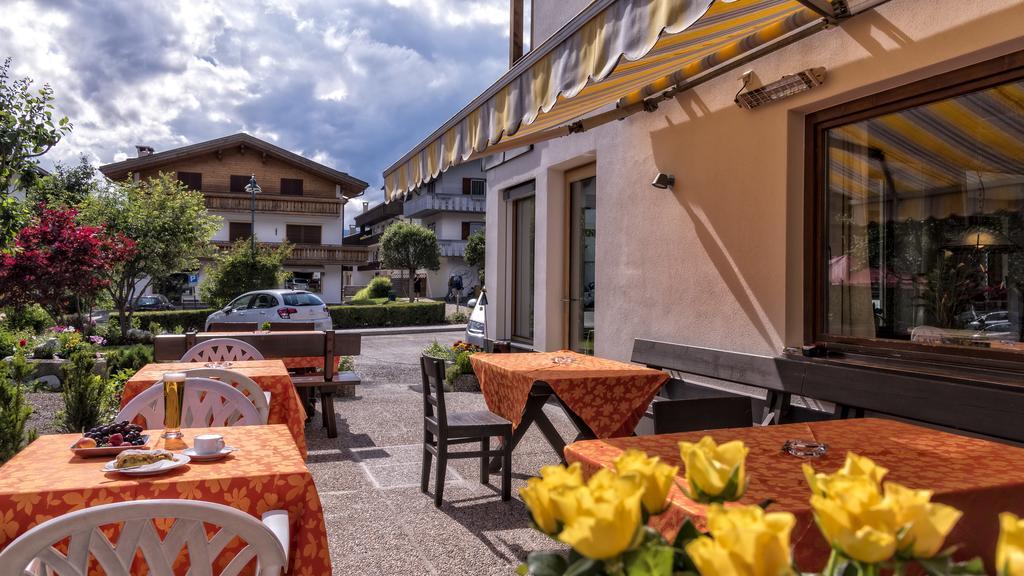 Hotel Moritz Dobbiaco Eksteriør billede