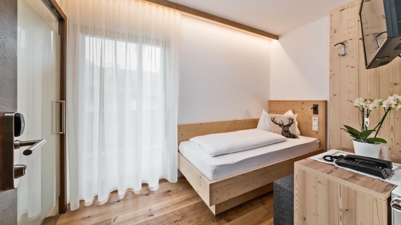 Hotel Moritz Dobbiaco Eksteriør billede