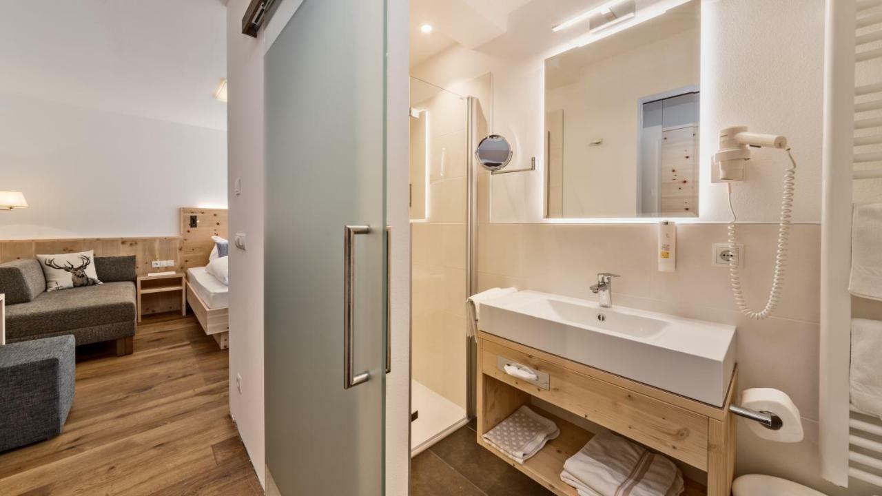 Hotel Moritz Dobbiaco Eksteriør billede